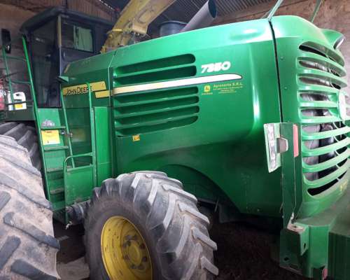 Picadora John Deere 7350 Usada