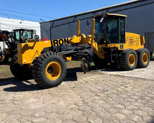 Motoniveladora Iron Xcmg 180 HP 15,4 TN