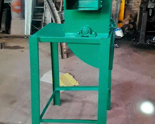 Moledora Trituradora de Granos de 250 Kg/h a 850 Kg/h