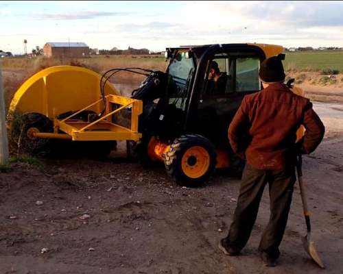 Sanjadora Hidráulica Bisonte Adaptable a Pala o Retro