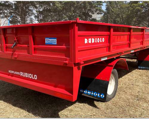 Acoplado Rural Playo para 6/7 TN. de 6 Mts. Dos Ejes.