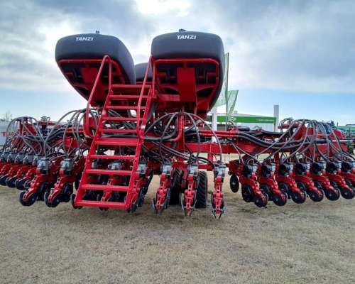 Sembradora de Pliegue Horzontal Tanzi Special 5 AIR Planter