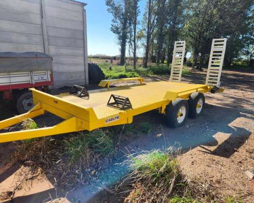 Trailer Caelfe Seminuevo con Rampas y Cubiertas
