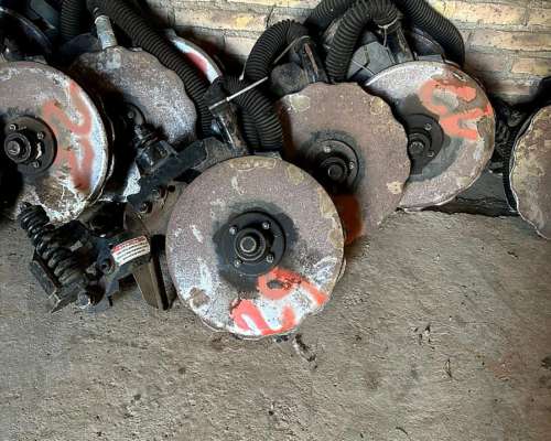 Sembradora Crucianeli Gringa 30 Surcos a 42 cm Mecanica