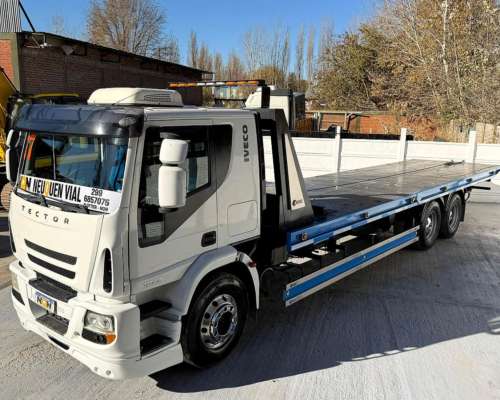 Iveco Tector con Camilla Auxilio Equipo Plancha Nqnmaq