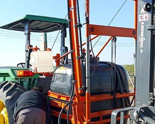 Pulverizadora Jacto Condor PJ 600