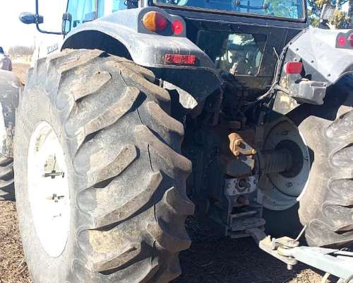 Tractor Valtra 140 HP - Unica Mano