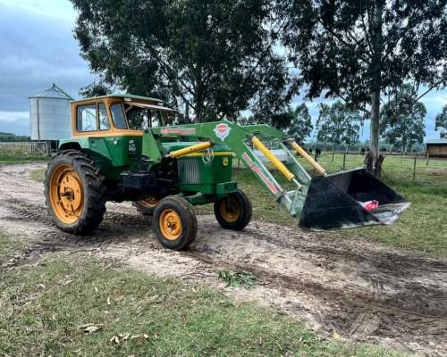 Tractor John Deere 2730