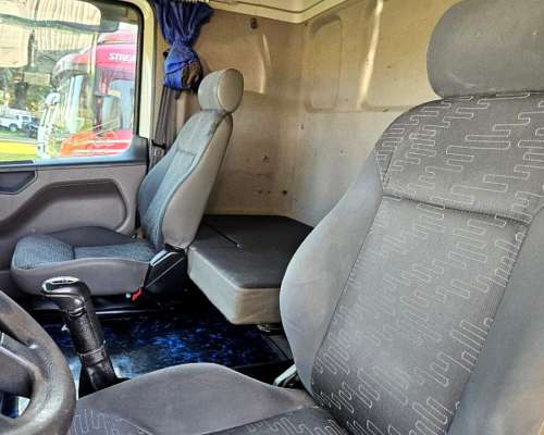 Volkswagen 19330 Modelo 2017. SE Recibe Permuta.