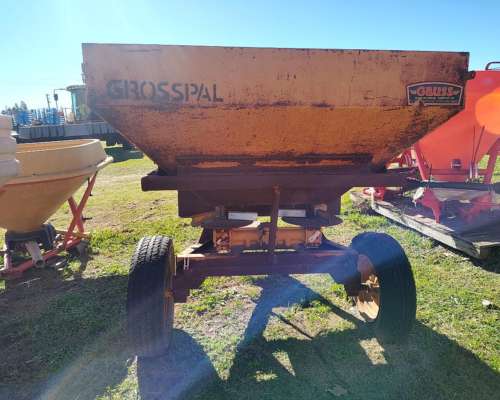 Fertilizadora Grosspal VG 1000