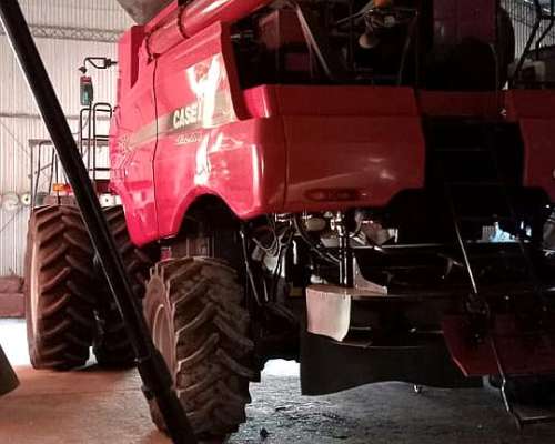 Cosechadora Case 7120 Axial Flow - año 2010