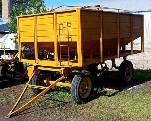 Tolva Semillera Usada 7 Toneladas.