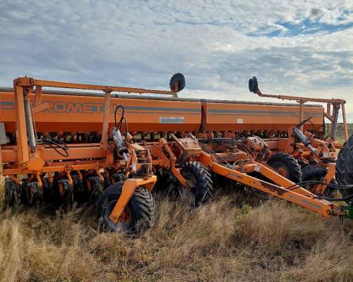 Vendo Agrometal MX33 Excelente Estado y Origen (liquido)