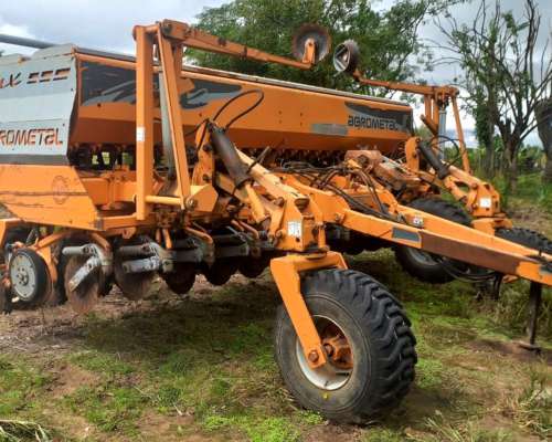 Sembradora Agrometal MX de 23 a 21 - Fert Simple, Monitor