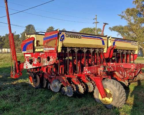 Sembradora Gerardi G400 2007 de 25 Lineas a 21 para Fino