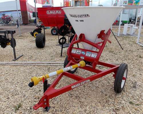 Fertilizadora Monodisco de Arrastre 360l MB 500 Grass-cutter