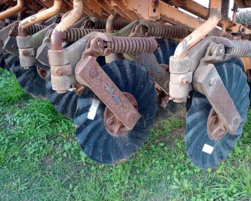 Sembradora Agrometal MX 23 a 21 Tolva Única Reparada