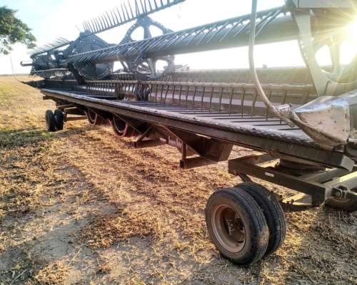 Draper Macdon 2162 año 2009 40 Pies