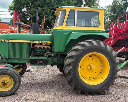 John Deere 3330 con Pinche, muy Bueno