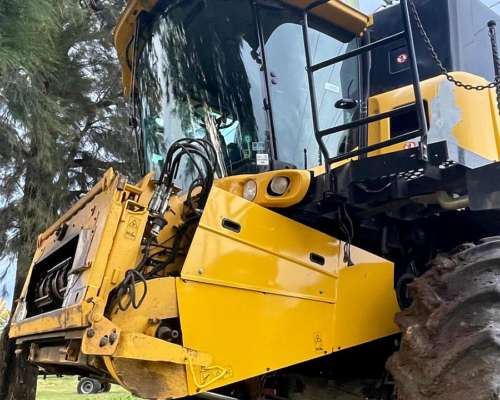 Cosechadora New Holland CR7.90 2021 - 435hp - Usada