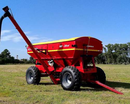 Tolva Multipropósito Arregui MF 24 M3 Lista para Cosechar