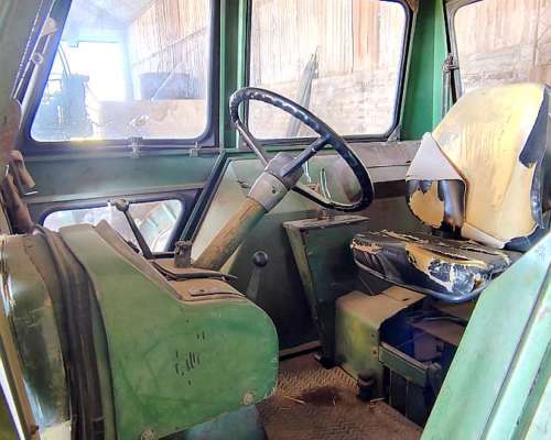 John Deere 4530 Modelo 77