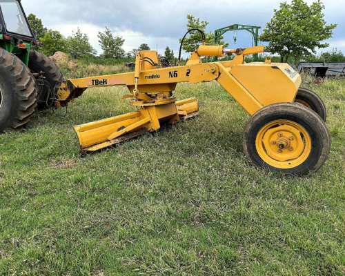 Niveladora Tbeh en muy Buen Estado