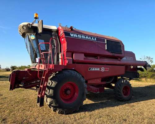 Cosechadora Vasalli 1550 año 2007
