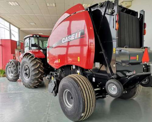 Rotoenfardadora RB 465 con Cutter