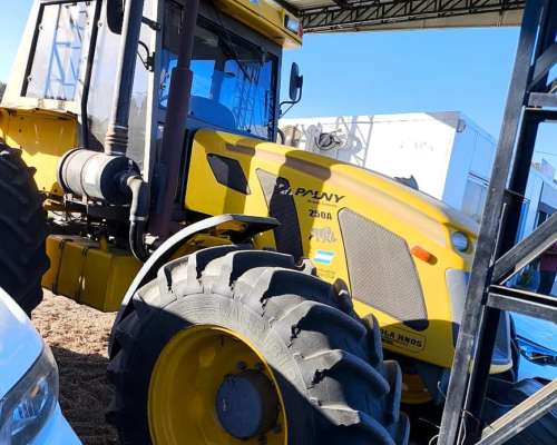 Tractor Pauny 250 a Años 2011