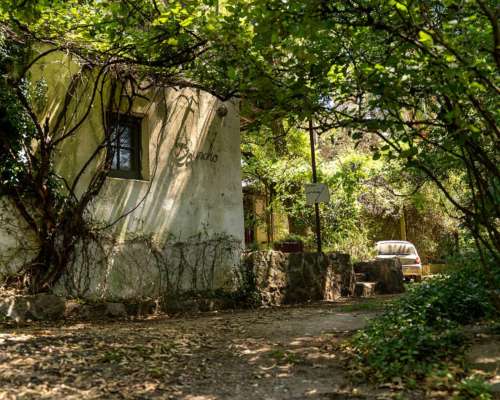 Casa de Campo con Arroyo y Vertiente: Ideal Emprendimiento