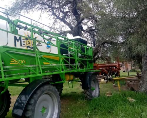 Pulverizador Metalfor 2800 año 2010