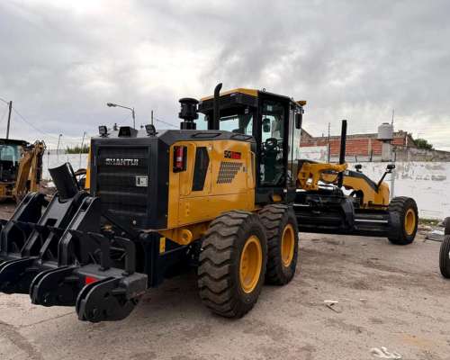 Motoniveladora Shantui SG19-C6 Motor Cummins 205 HP