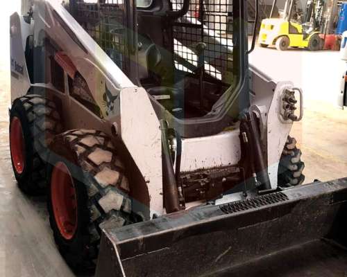 Mini Cargadora Bobcat S570 año 2018