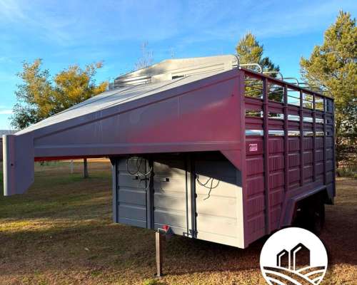 Trailer para Equinos o Hacienda Medida 2,10 X 4m
