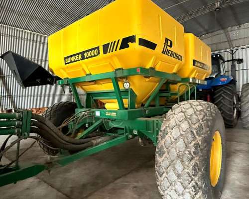 Sembradora Pierobon Turbosem II de 54 a 21 cm