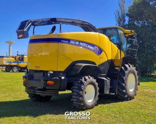Picadora New Holland FR 600, 600 Bfi, año 2014