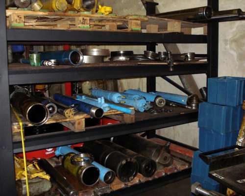 Fabricación de Cilindros Hidráulicos para Grúas