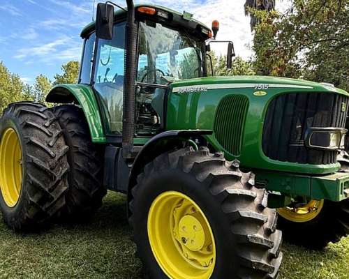 John Deere 7515 Original de Fábrica, en muy Buen Estado.