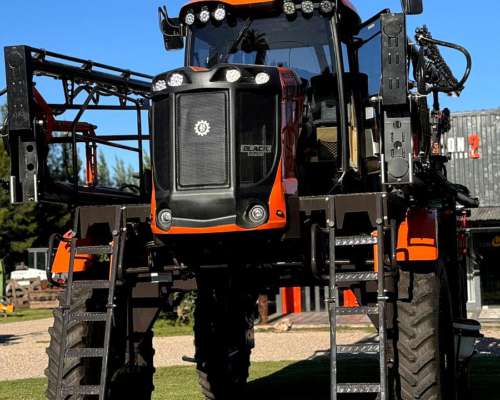 Pulverizadora Autopropulsada Praba AR3.65S.3