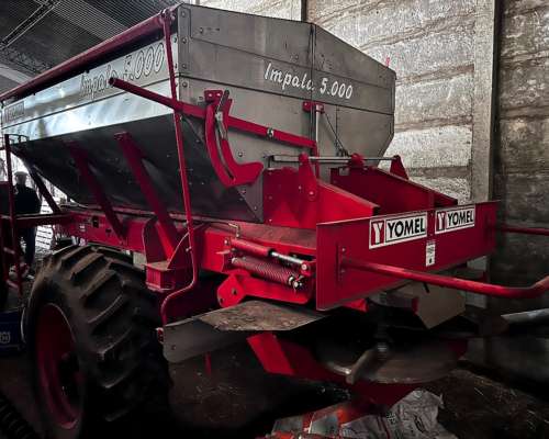 Fertilizadora Yomel 5000 Lts Acero Inoxidable