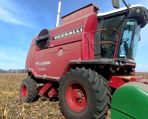 Cosechadora Vassalli AX 7500 2012 -30 Pies - 500 Hs REP