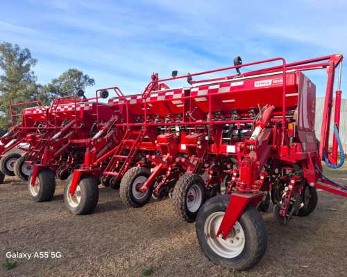 Sembradora Crucianelli Usada 28 a 35 y 20 a 52 Pres Planting