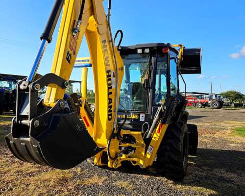 Retroexcavadora New Holland B90c - Nueva