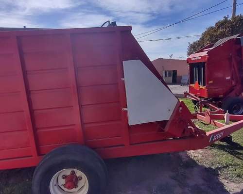 Carro Forrajero Hidraulico Micelli en muy Buen Estado