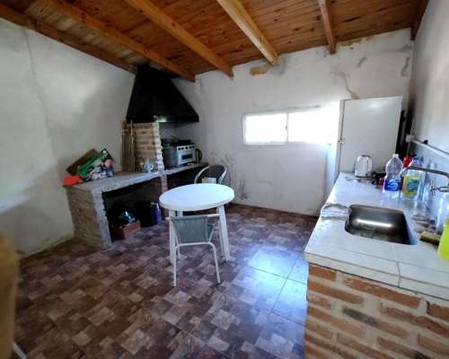 Campo y Casa en Venta, y Plantación de Limones. Bella Vista
