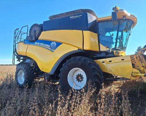 Cosechadora NH CR6080 Mod 2016, 3600 Hs Trilla, Draper 35