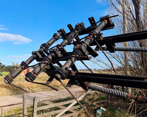 Cincel Achilli DI Battista