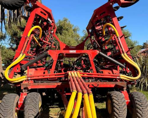 Sembradora Gherardi AIR Drill de 51 L a 21