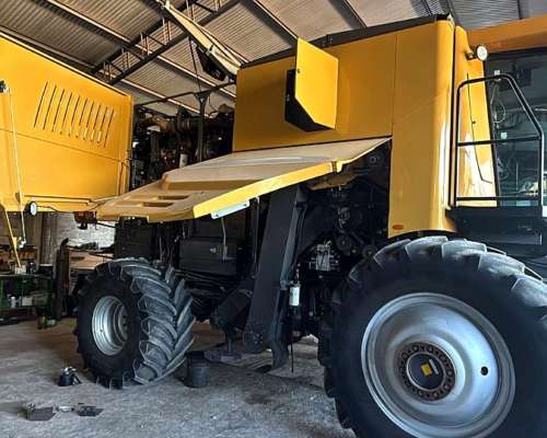 Cosechadora Challenger 540c 2011 C/ Draper 0km